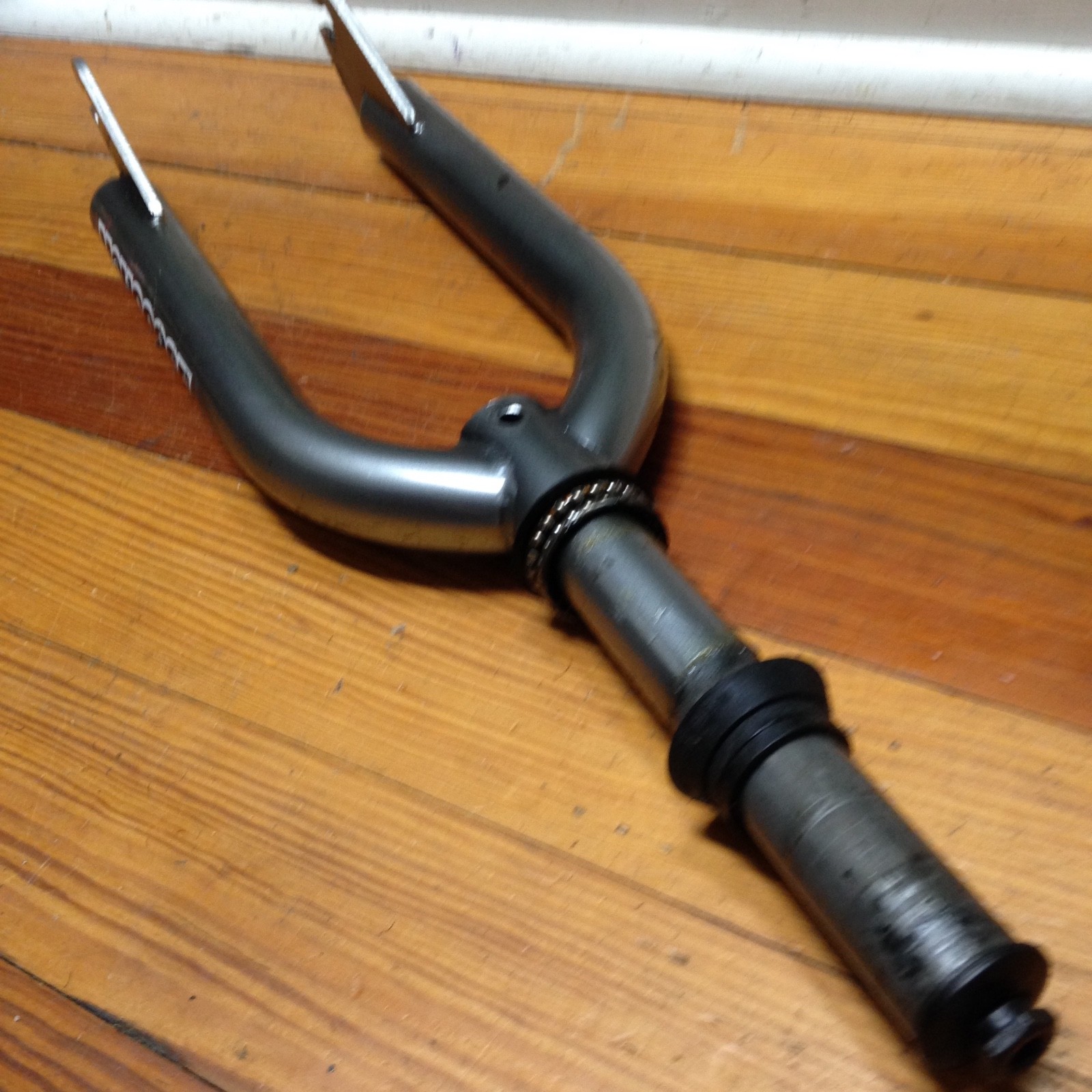 Mongoose Ravage BMX Fork 20 in 1-1/8″ Threadless Headset Old School BMX Silver