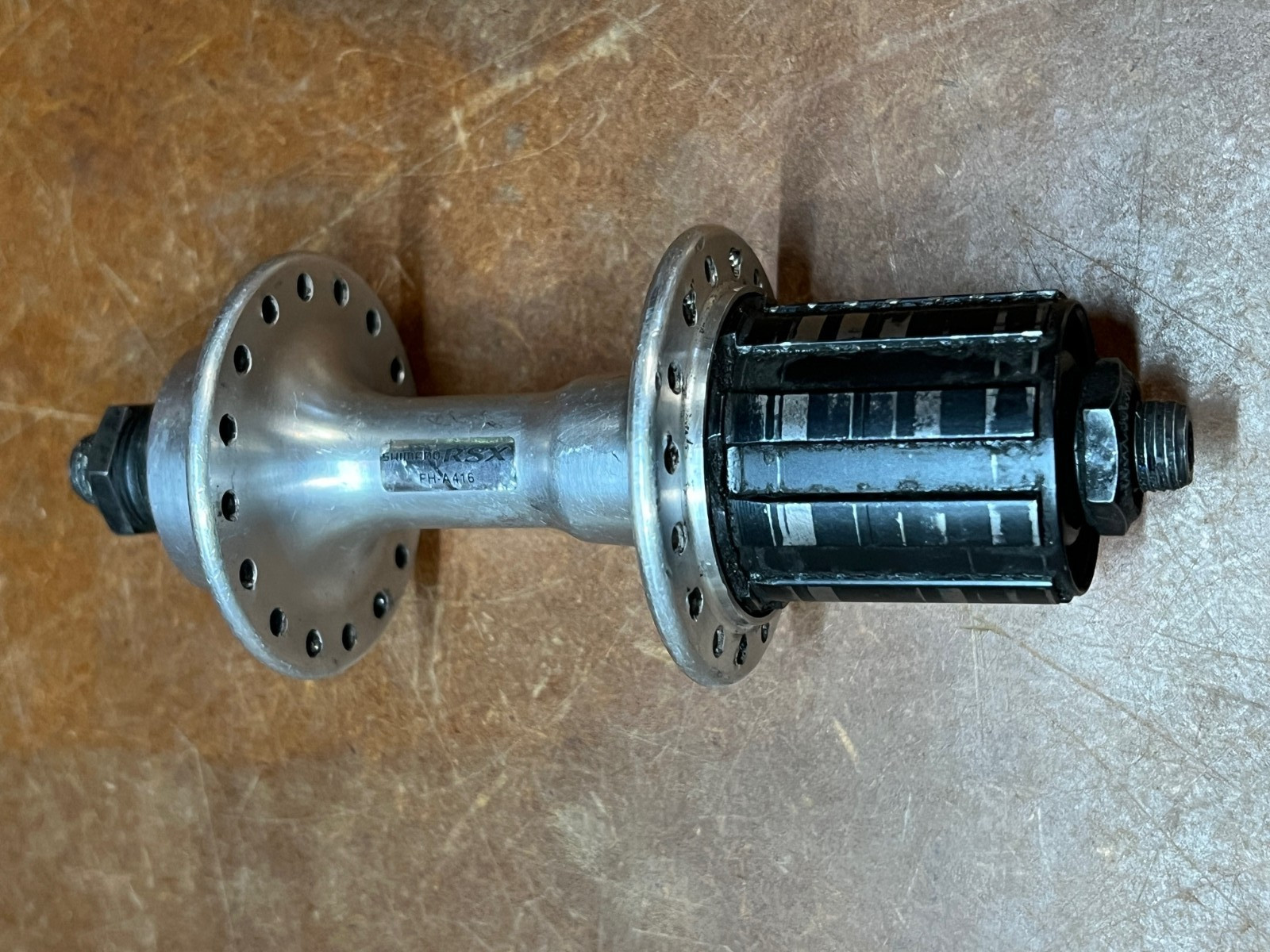 Vintage Shimano RSX FH-A416 Mtn Free-Hub; 130mm, 32H