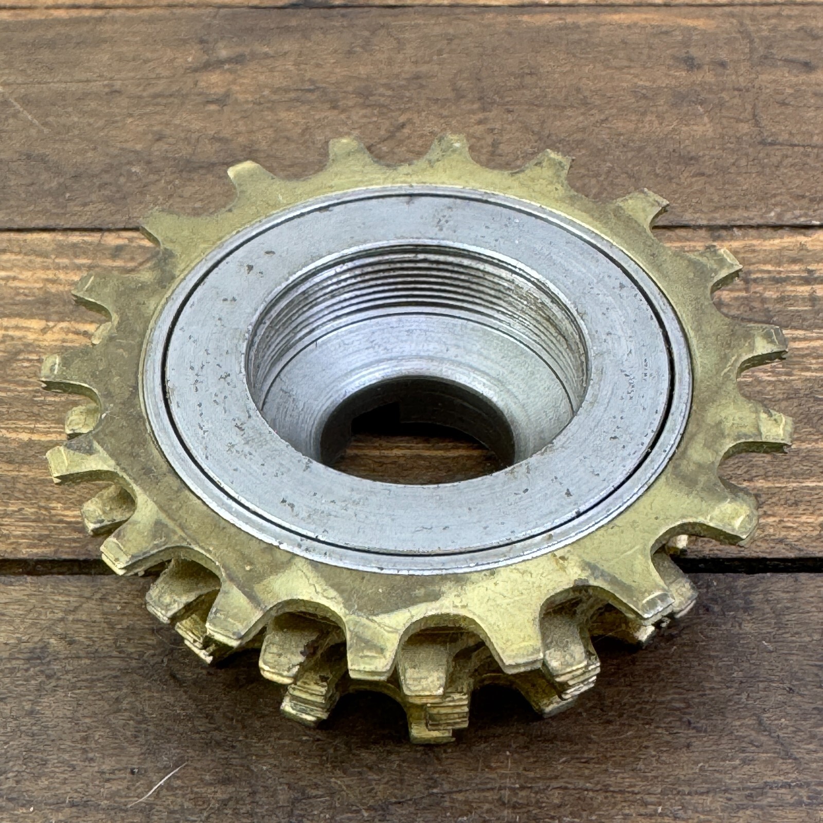 Vintage Regina GS Oro Freewheel French Thread 18 Tooth 5 Speed 14 Tooth Gold