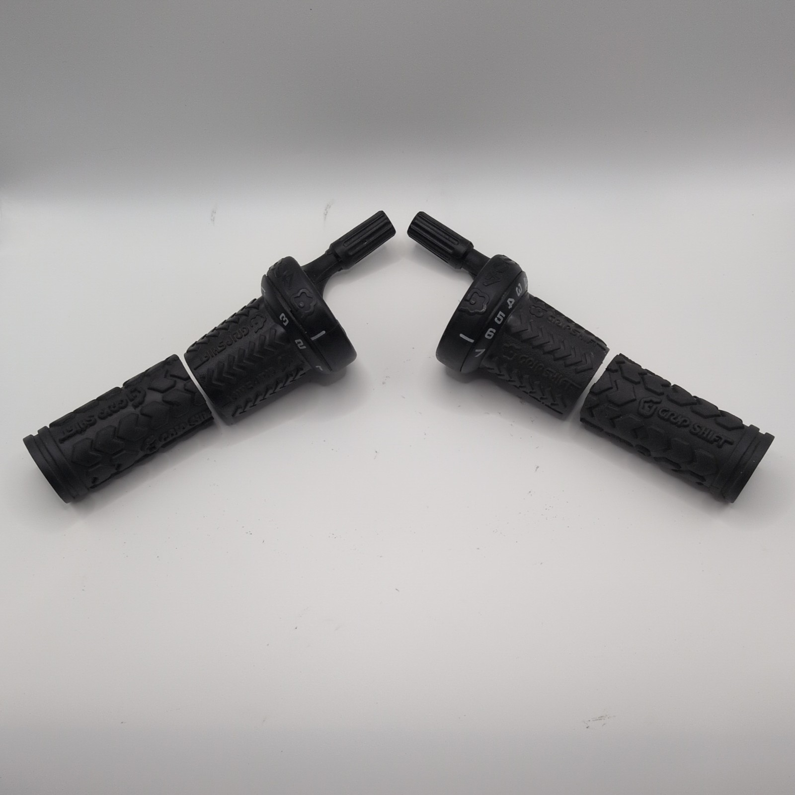 Grip Shift 400 Shifter Set Black 22.2mm 3×7 Speed MTB Hybrid Vintage Bike