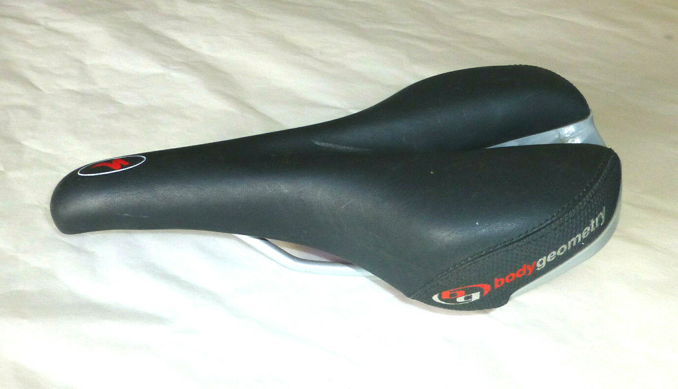 Specialized Body Geometry bicycle Saddle Seat 140mm, 275mm long, 394g / 13.9 oz.