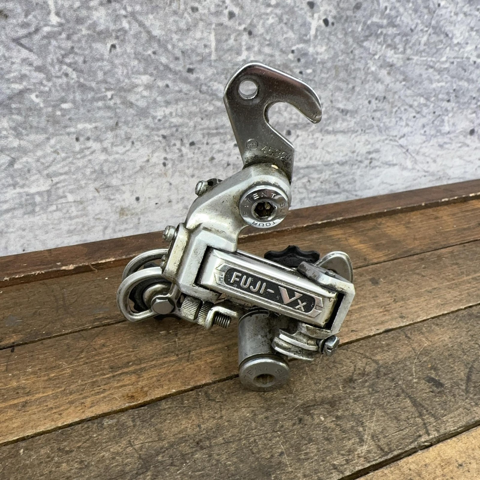 Vintage Fuji VX Rear Derailleur Short Cage Hanger Silver Japan 80s Road Bike