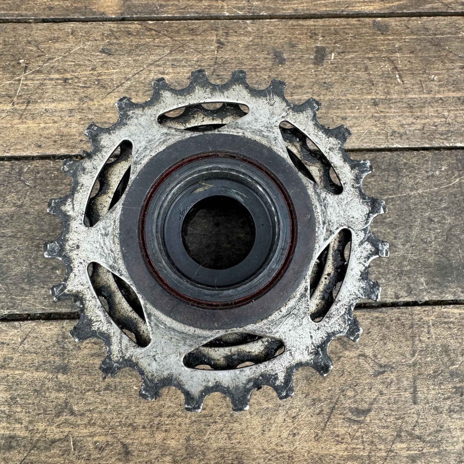 Vintage Sachs Maillard LY91 Freewheel 8 Speed 13-24T 24T Silver France Road 8s