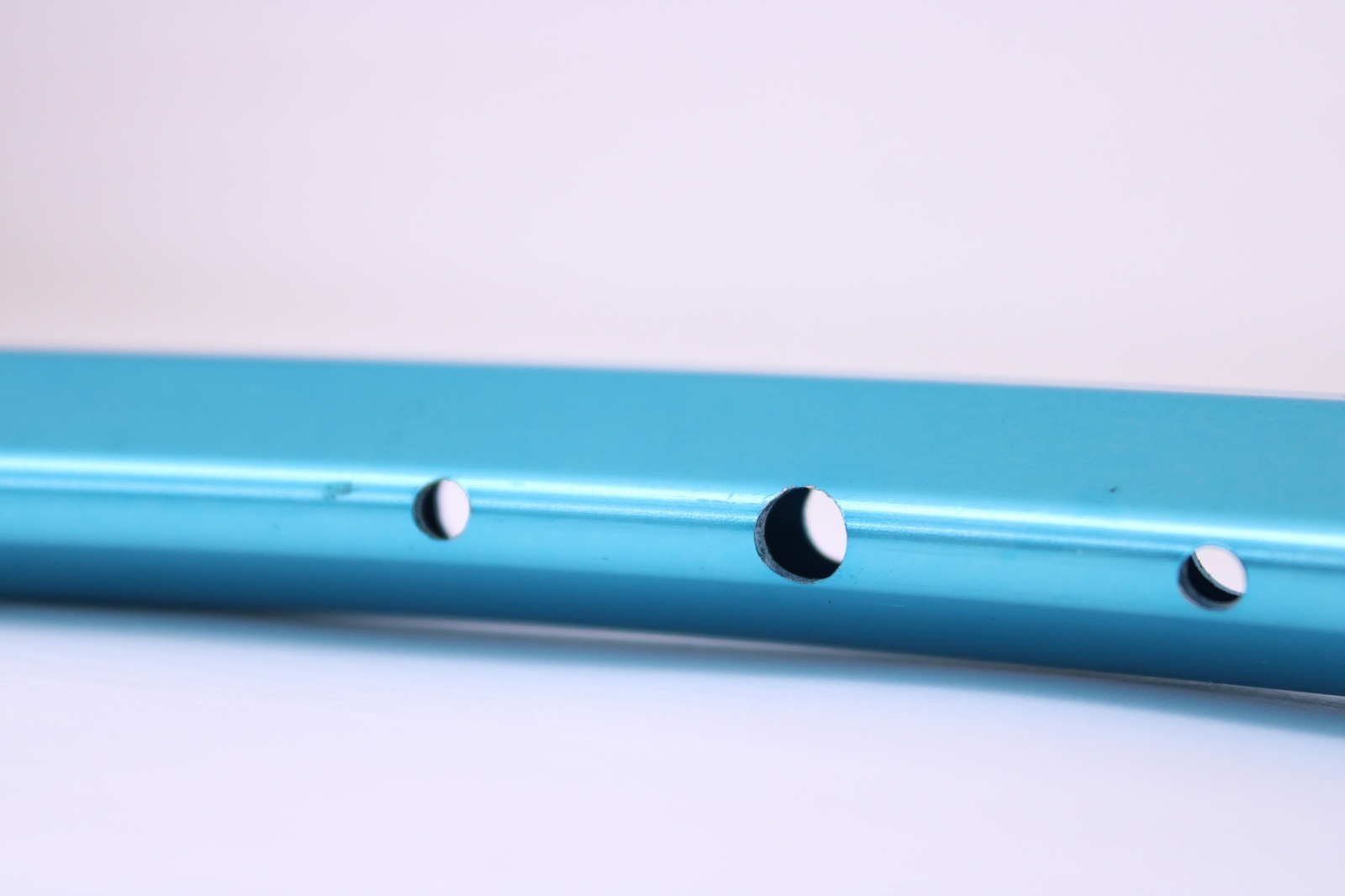 Blue Used Anodized Velocity 650 c 32 Hole Presta Valve Rim, Made in Australia