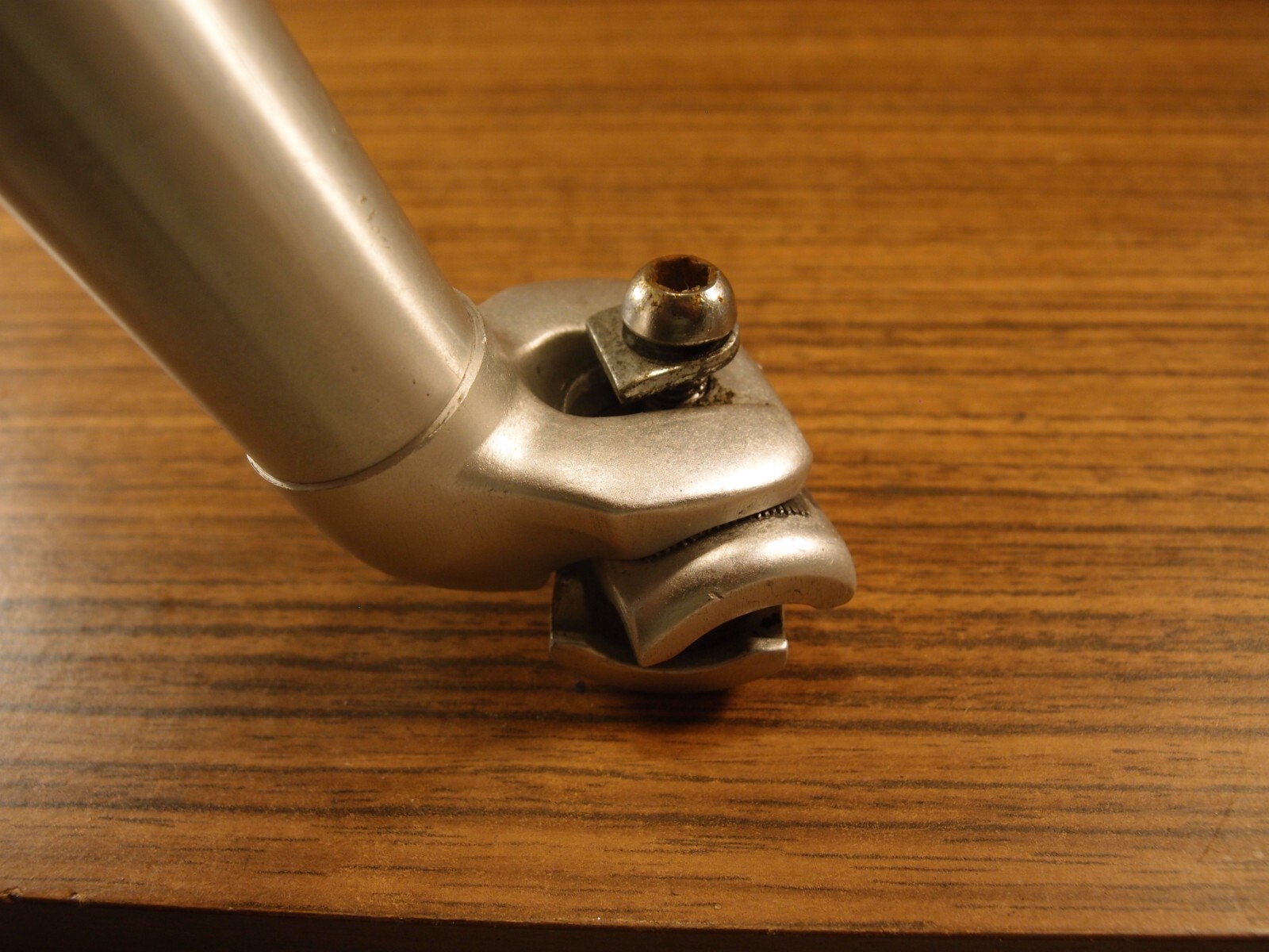 1994 aluminium alloy plain seatpost Tahoma for MTB 27.2 mm