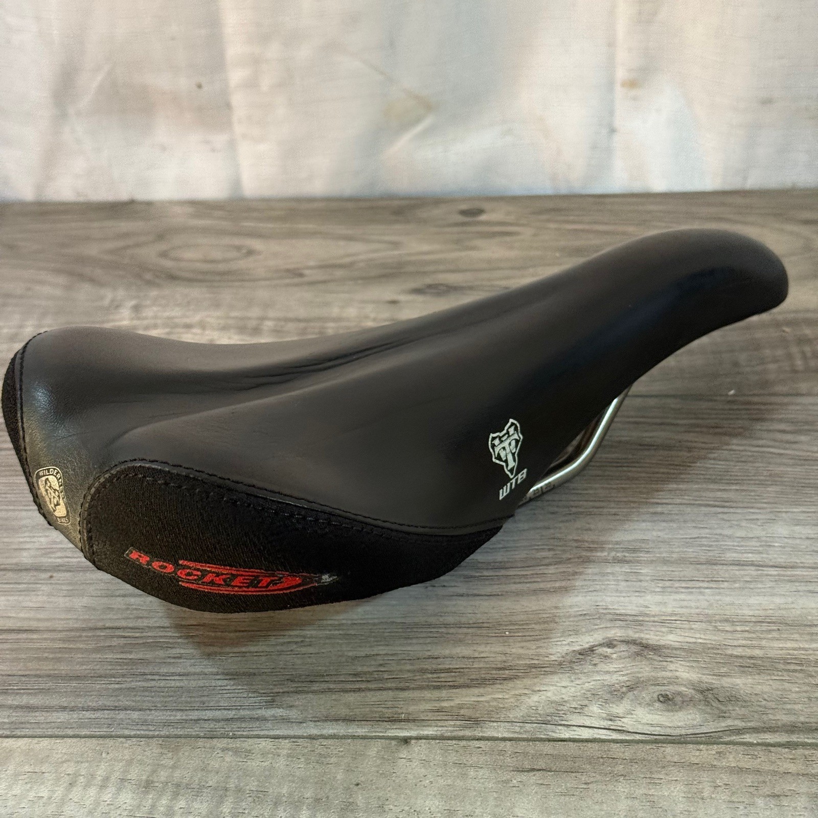 WTB Rocket V Saddle Black Leather Titanium Rails 132 x 270 CLEAN