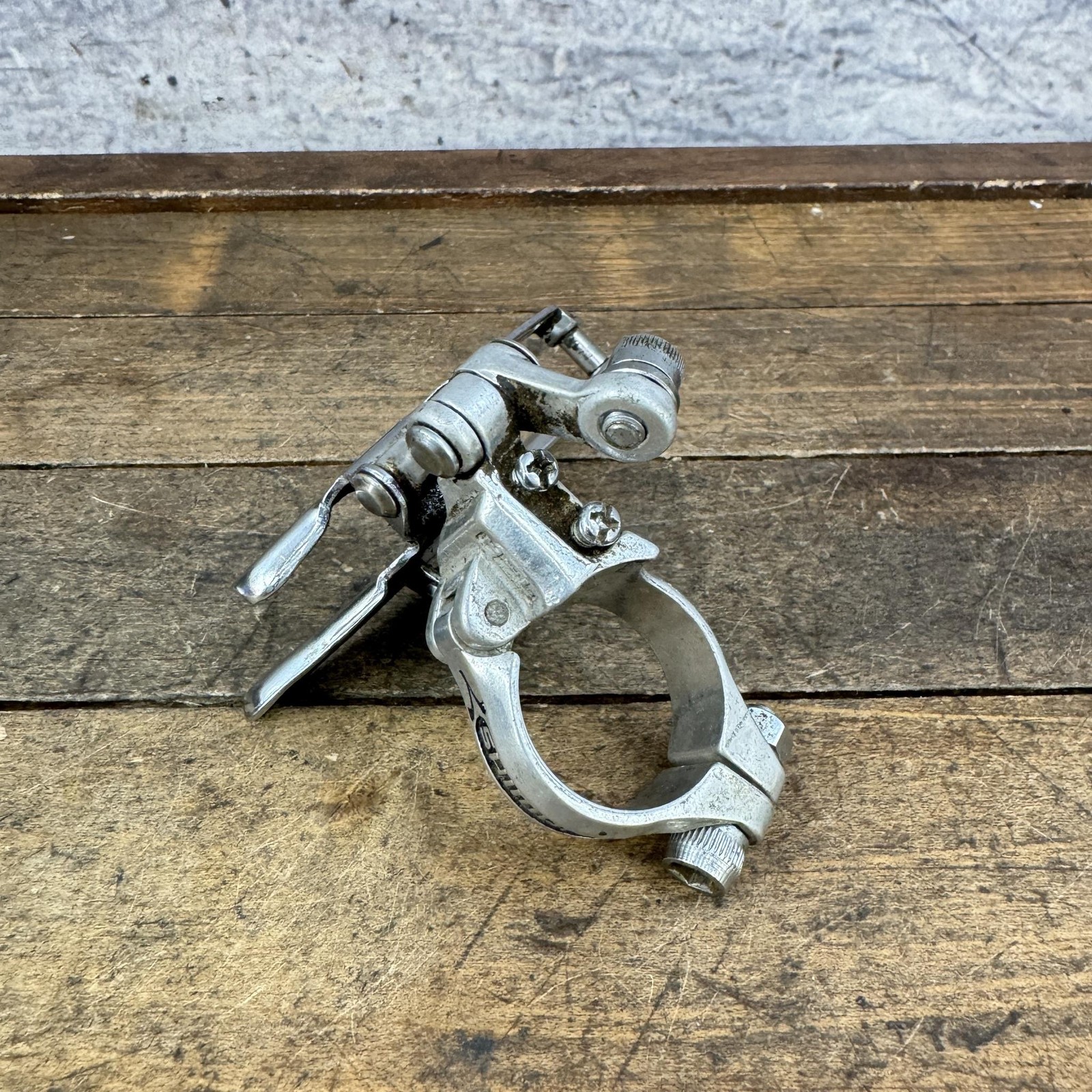 Vintage Shimano 600 Front Derailleur Arabesque 28.6 Clamp Bottom 6s Japan