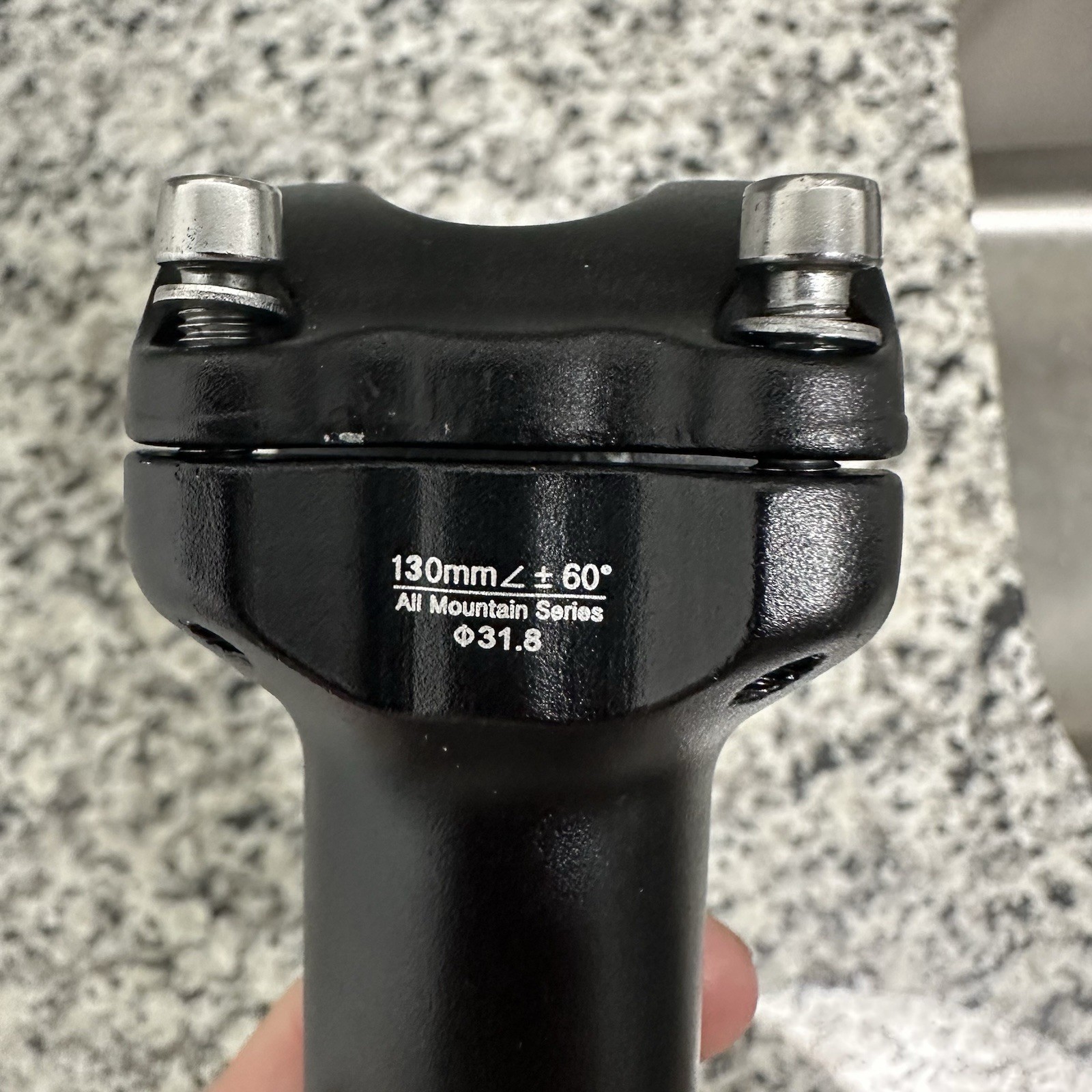 130mm QIKOUR Adjustable Bicycle Stem 60 Degree 31.8mm (1-1/4″)