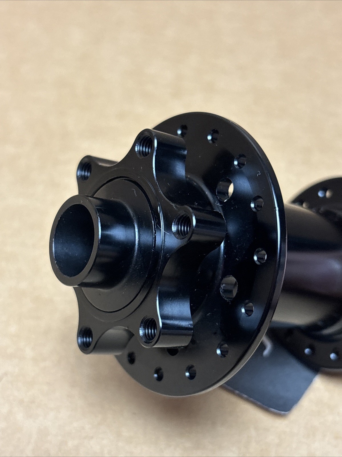NEW 32H Stan’s NoTubes Neo Bicycle Front Hub 15×100 TA 6 Bolt Disc Gravel Road