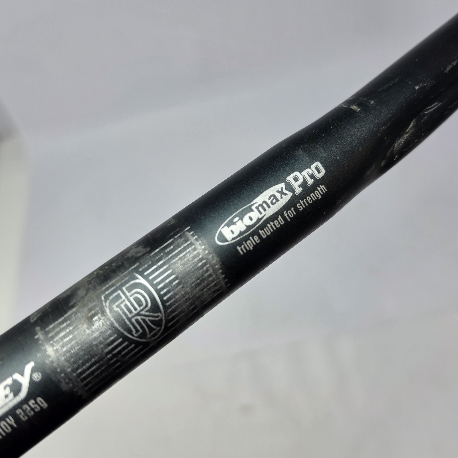 Ritchey Biomax Pro Handlebar 7075 T-6 Alloy 225g Triple Butted