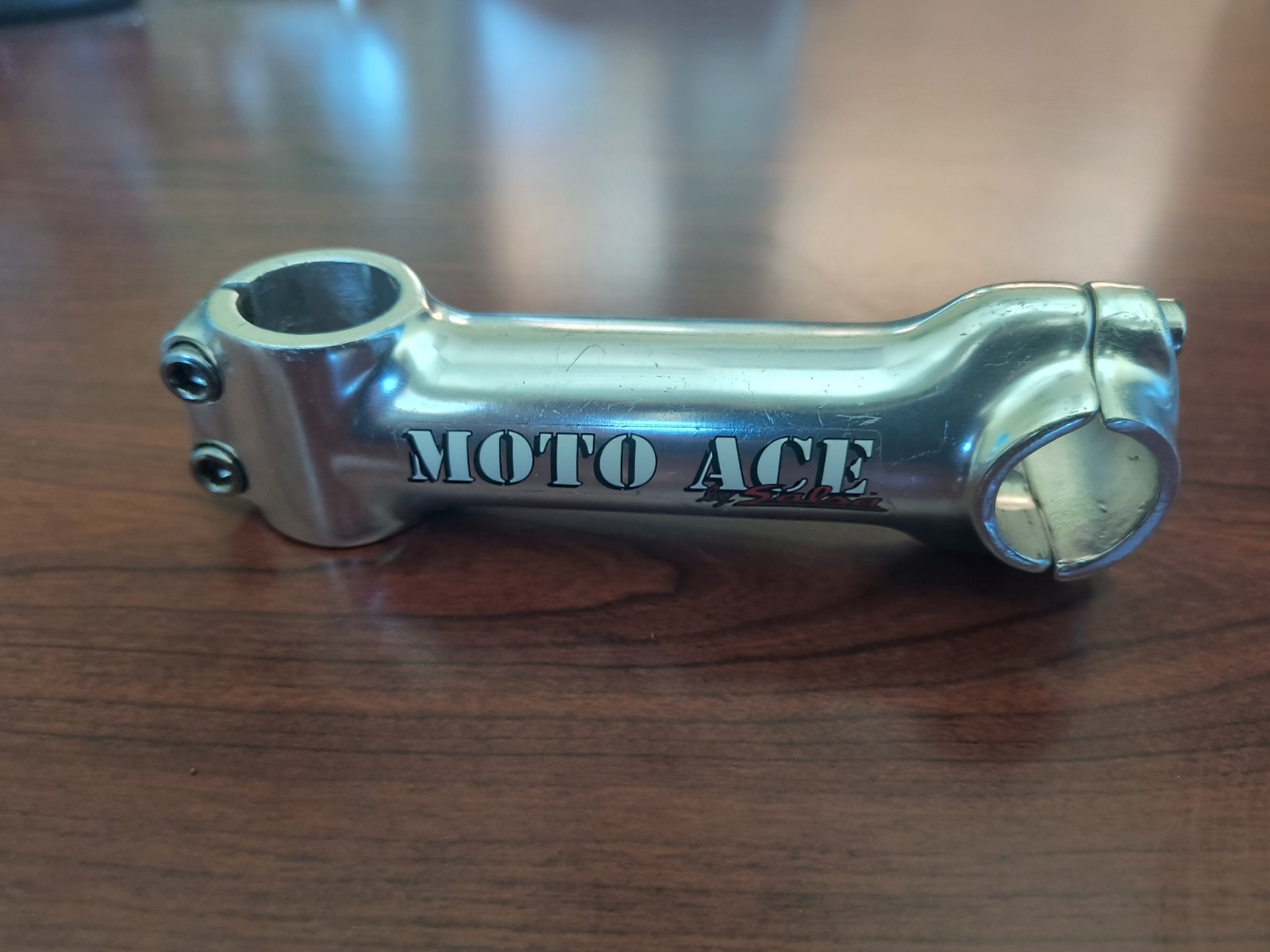 Moto Ace by Salsa Threadless Stem, 120mm, 25.4mm, 1″, Silver/Chrome