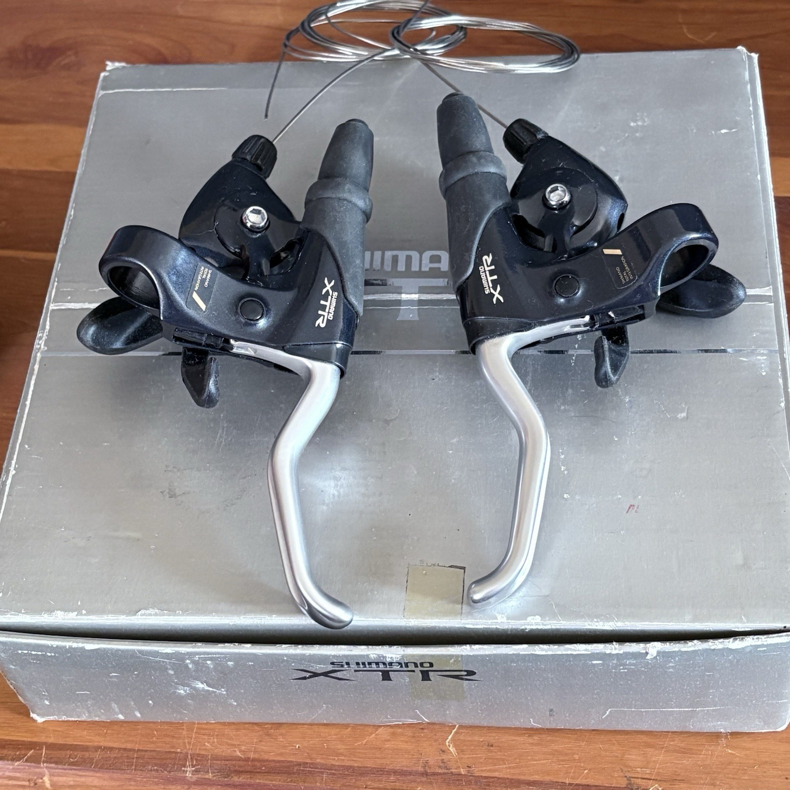 Vtg NOS Shimano XTR M900 Shifter Brake Lever Combo NIB STI Rapidfire 3×8 Cables