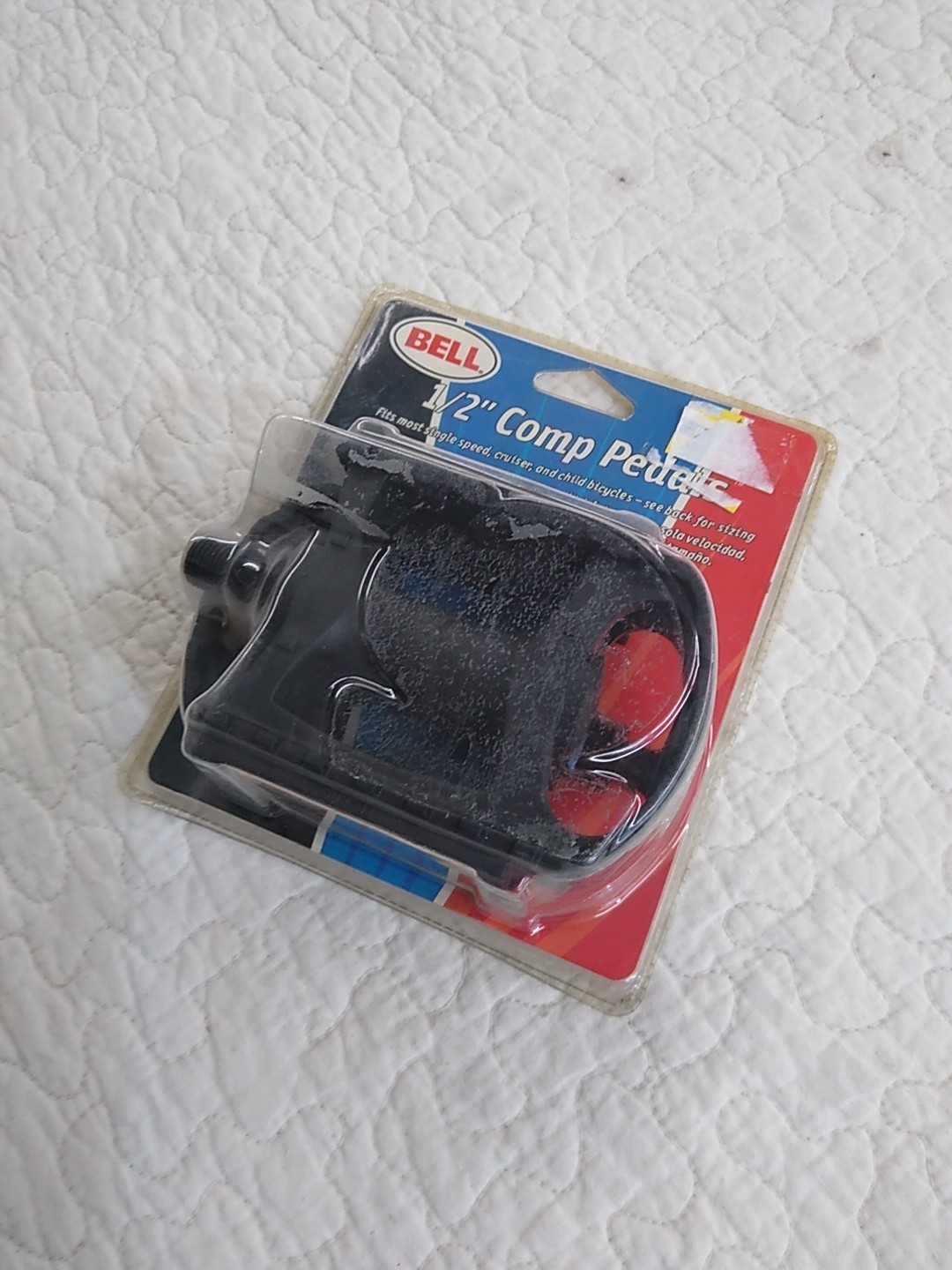 Bell Reflective Bicycle Pedals Left Right Fits Most 1/2″ Bike Axle One Pair New