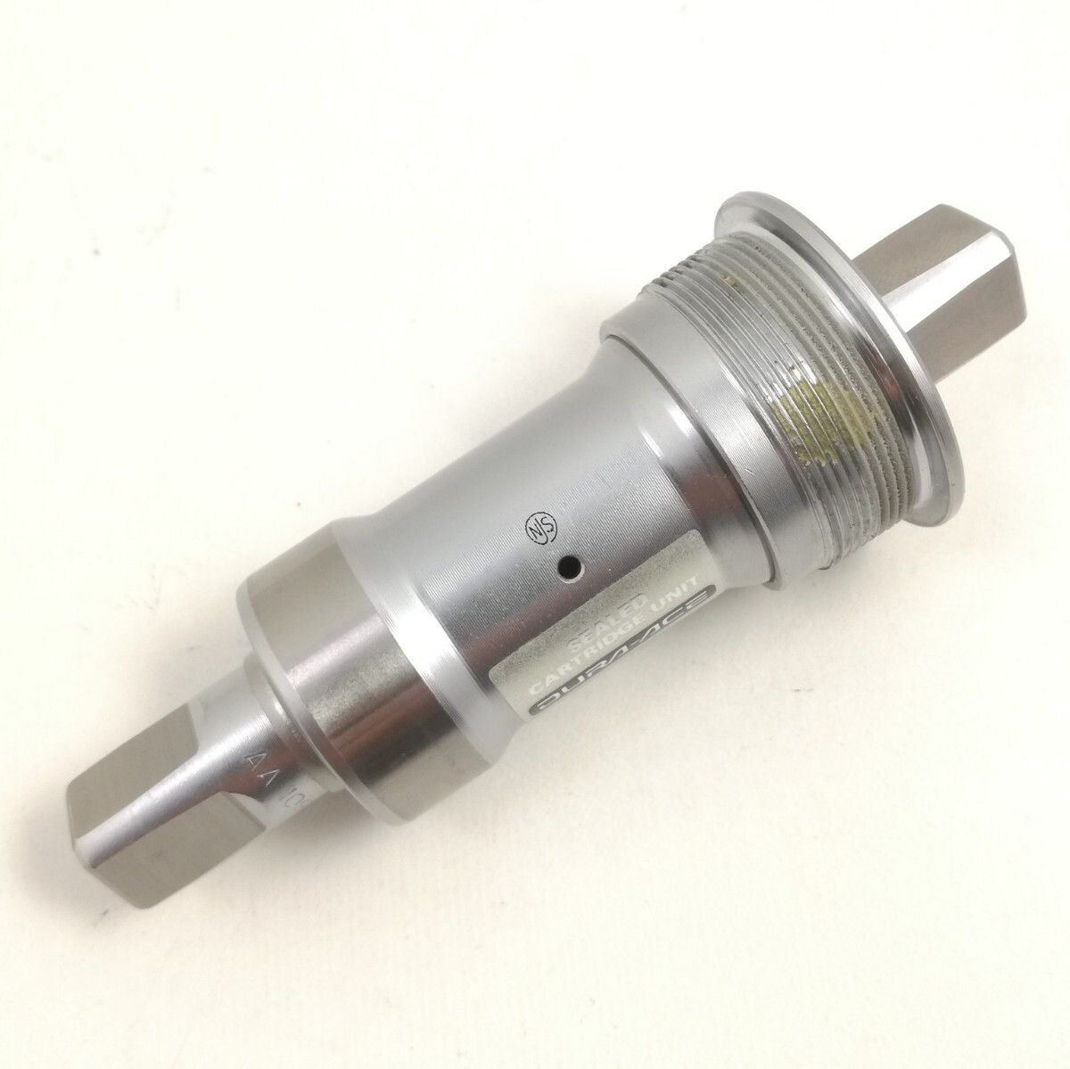 Shimano Dura-Ace BB-7610 Square Taper NJS BSA Track Racing Bike Bottom Bracket