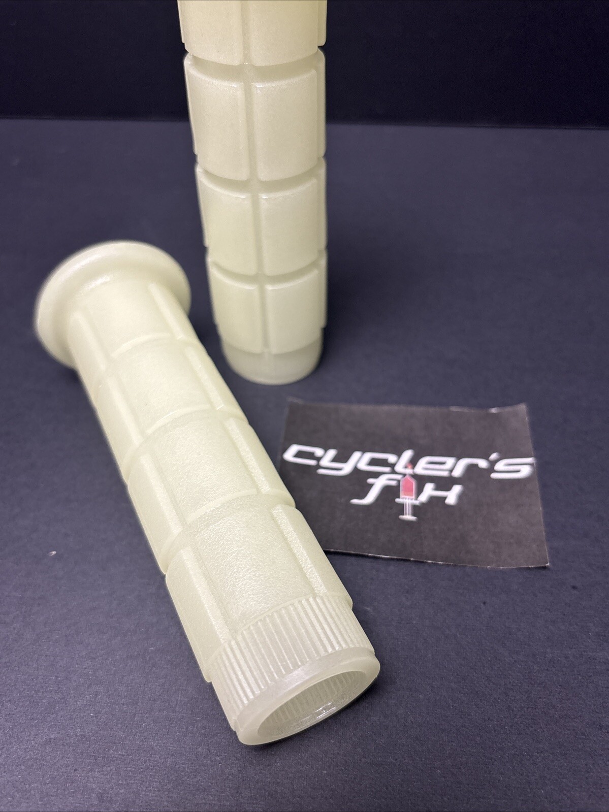 Clear Cloudy Oury Style Bike Bicycle Handle Bar Grips Kids Bmx Schwinn Cruiser