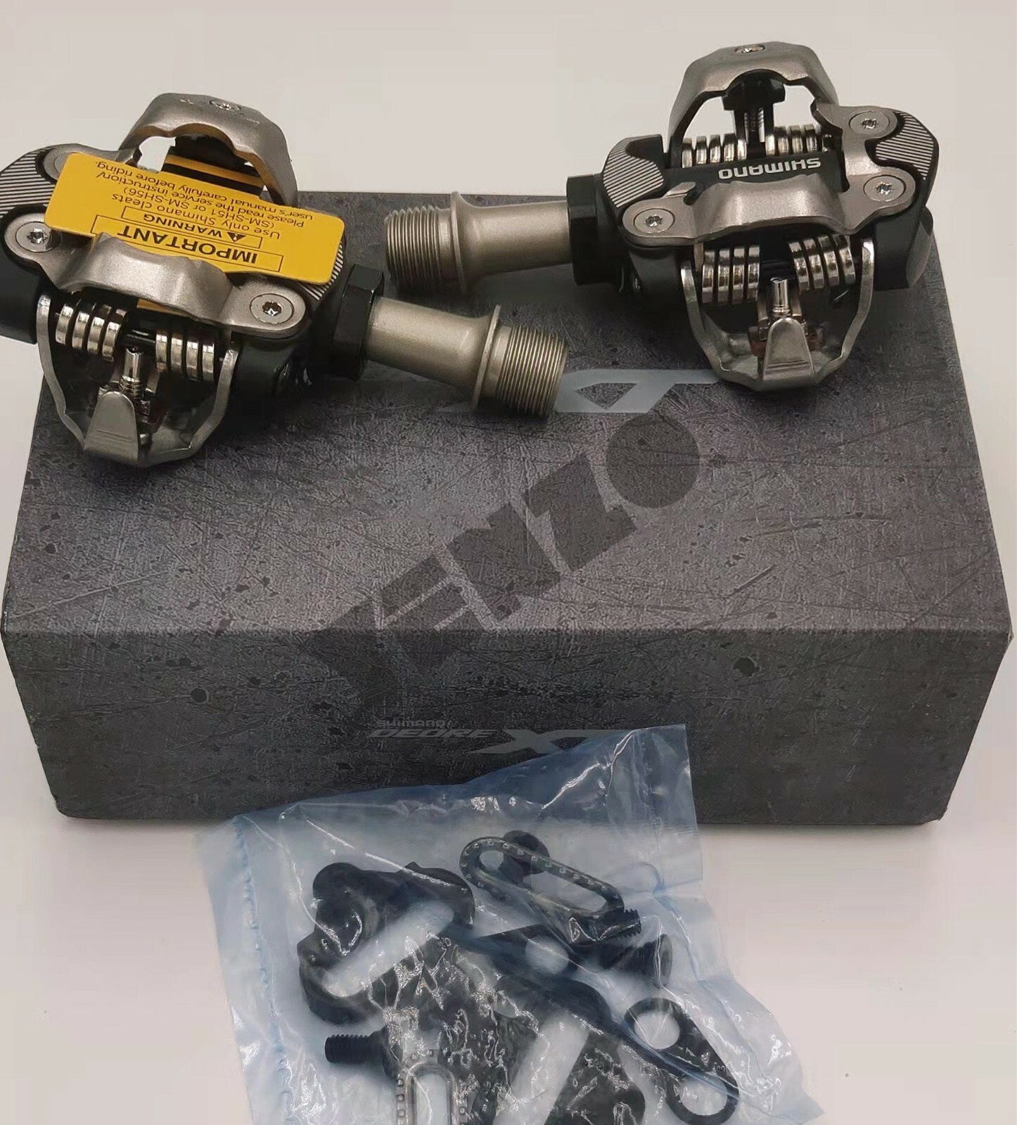 New Shimano Deore XT PD-M8100 SPD XC MTB Mountain Bike Clipless Pedals & Cleats