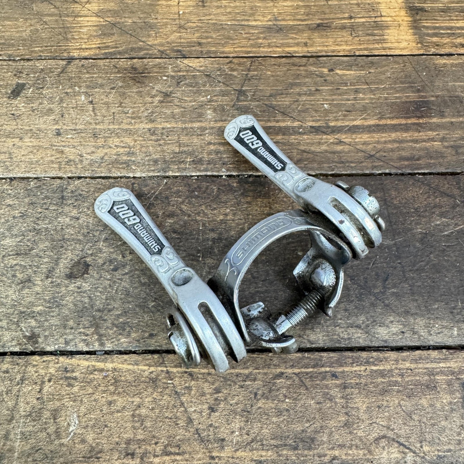 Vintage Shimano 600 Arabesque Shift Levers Shifter Set 28.6 Clamp Road 70s 80s