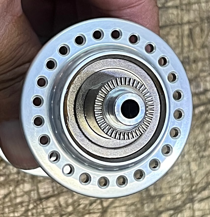 EDCO Competition Front Hub 48 Hole 100mm, Made in Switzerland. NOS / NEW Vintage