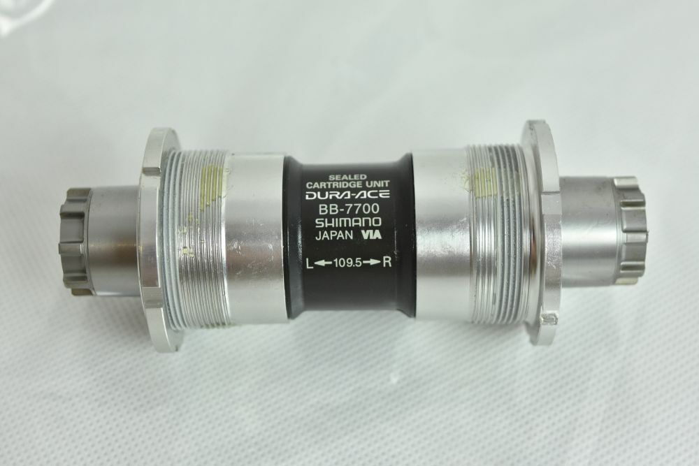 SHIMANO DURA ACE bb-7700 octalink bottom bracket !! BSA, 109,5mm ! 68mm NOS, NIB