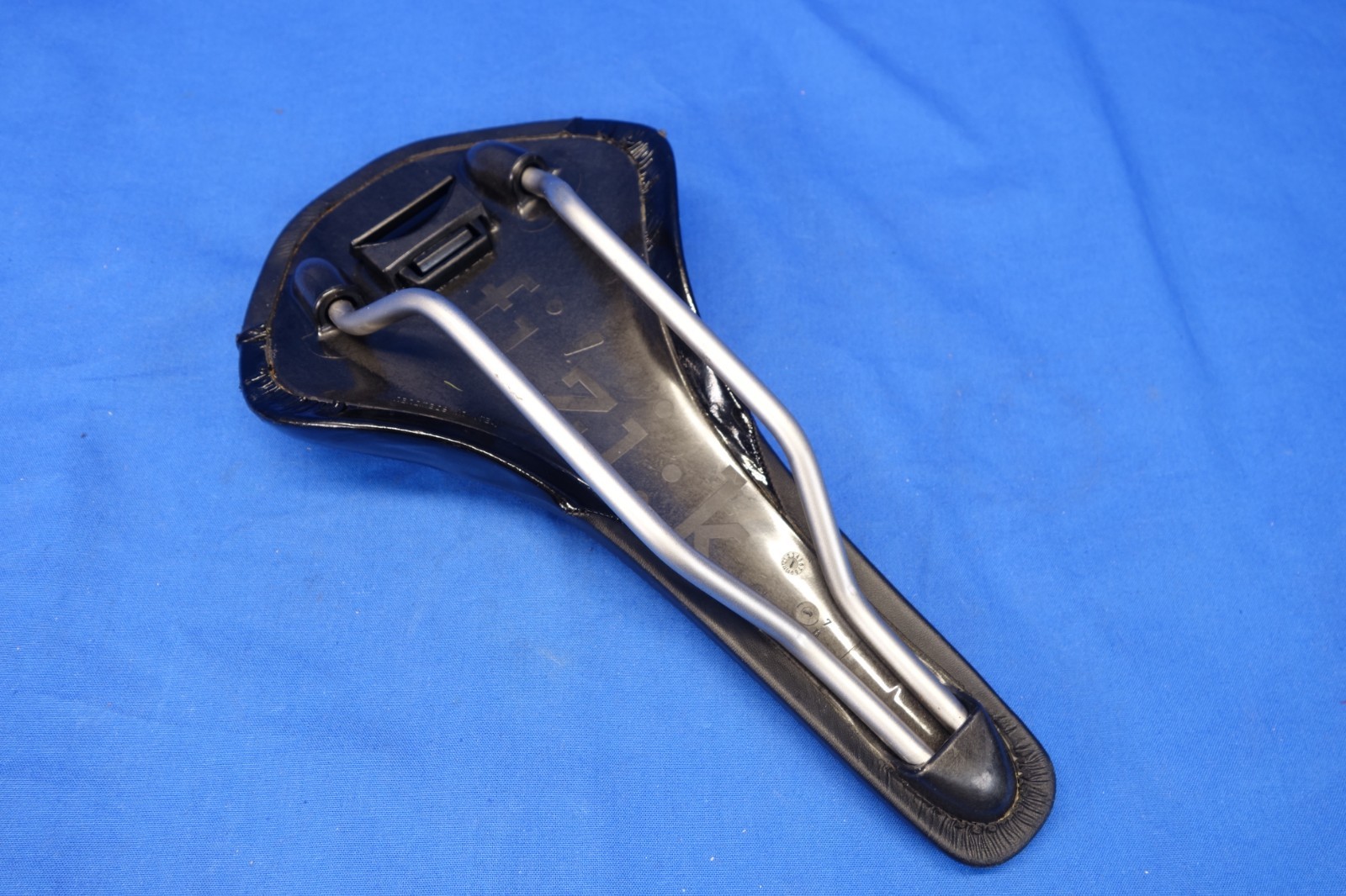 Fizik Antares VS Bike Saddle, Bicycle Seat, Manganese Rails
