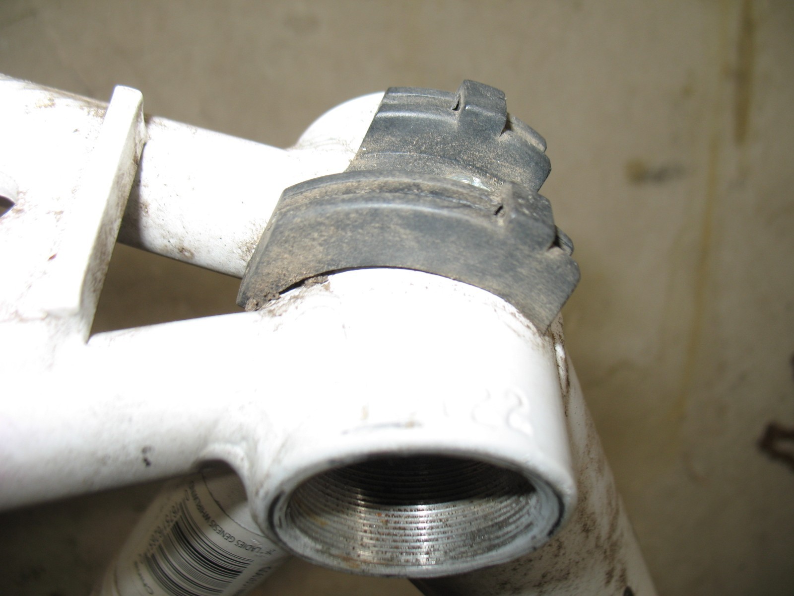Bike Cable Guide Bottom Bracket from a 26″ Genesis Whirlwind Mountain Bike-USED