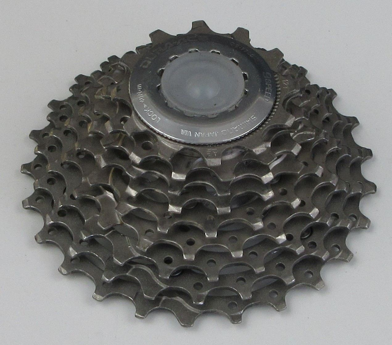 Shimano Dura Ace 7700 9 speed Cassette 12-25