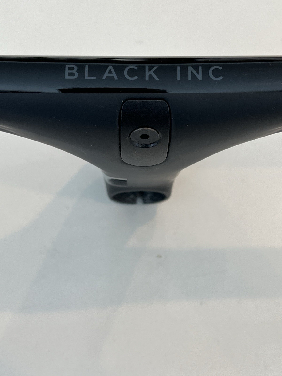 Black Inc AB01 Aero Barstem Integrated Carbon handlebar 42cm 110×420 Titanium