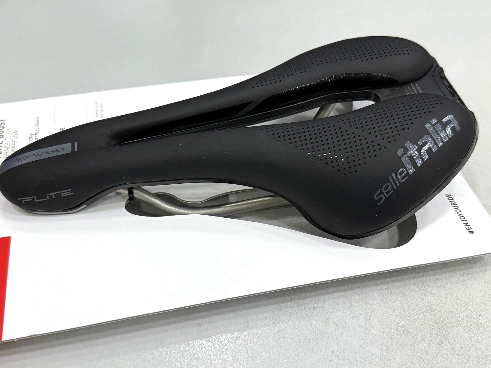 Selle Italia Flite Boost Gravel Ti316 Superflow S3 135x250mm Saddle Black
