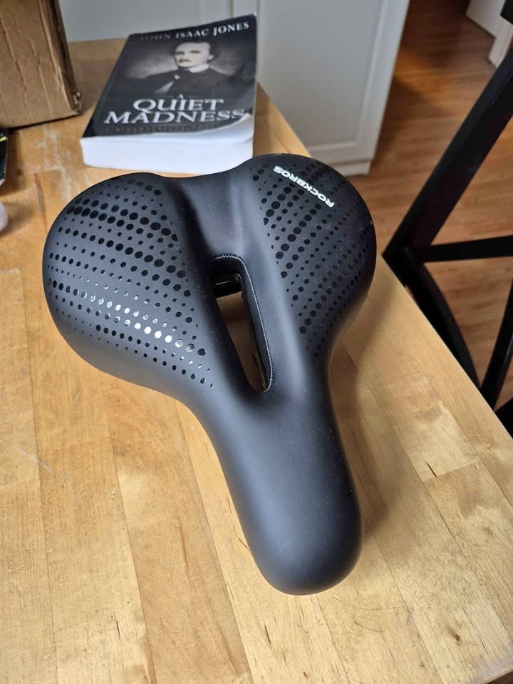 Rockbros Gel Bike Seat with shock absorber