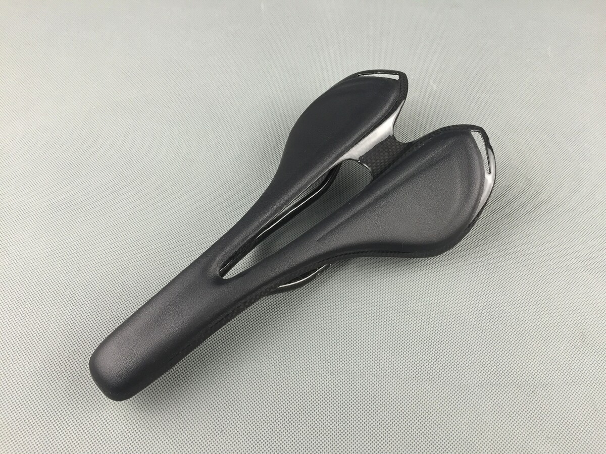 Bicycle Saddle Carbon Fiber Leather Seat Oval Rail MTB Road Racing Bike Saddles