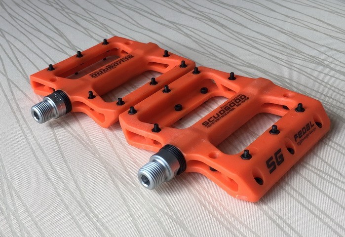 Road MTB Mountain Bike Fixie Bicycle Pedal Bearings Flat Pedals Polyamide Orange