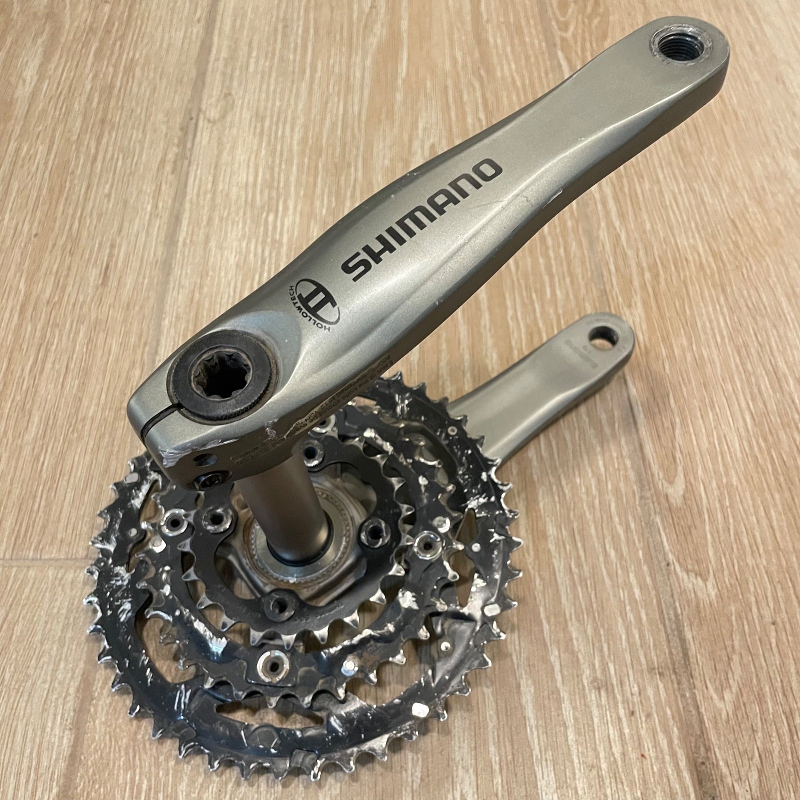 Shimano Deore XT FC-M762 Hollowtech II 175 Triple Crankset