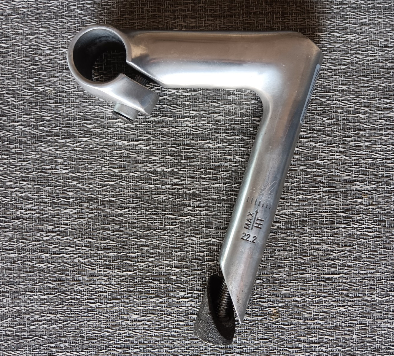 Zoom HE 1″ Stem, 100mm, 25.4 Bar Clamp, -17degree, 22.2 quill for Threaded
