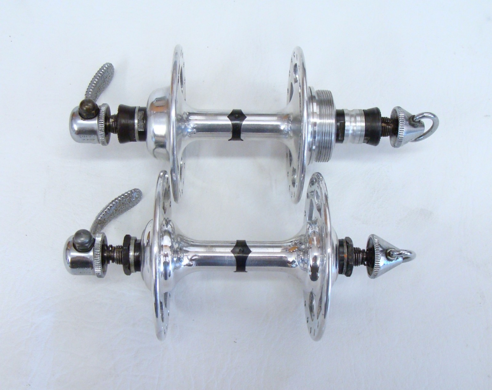 ~ 70’s Campagnolo Record High Flange Hub Set w/ Rare Curved Skewers 36H 126mm ~