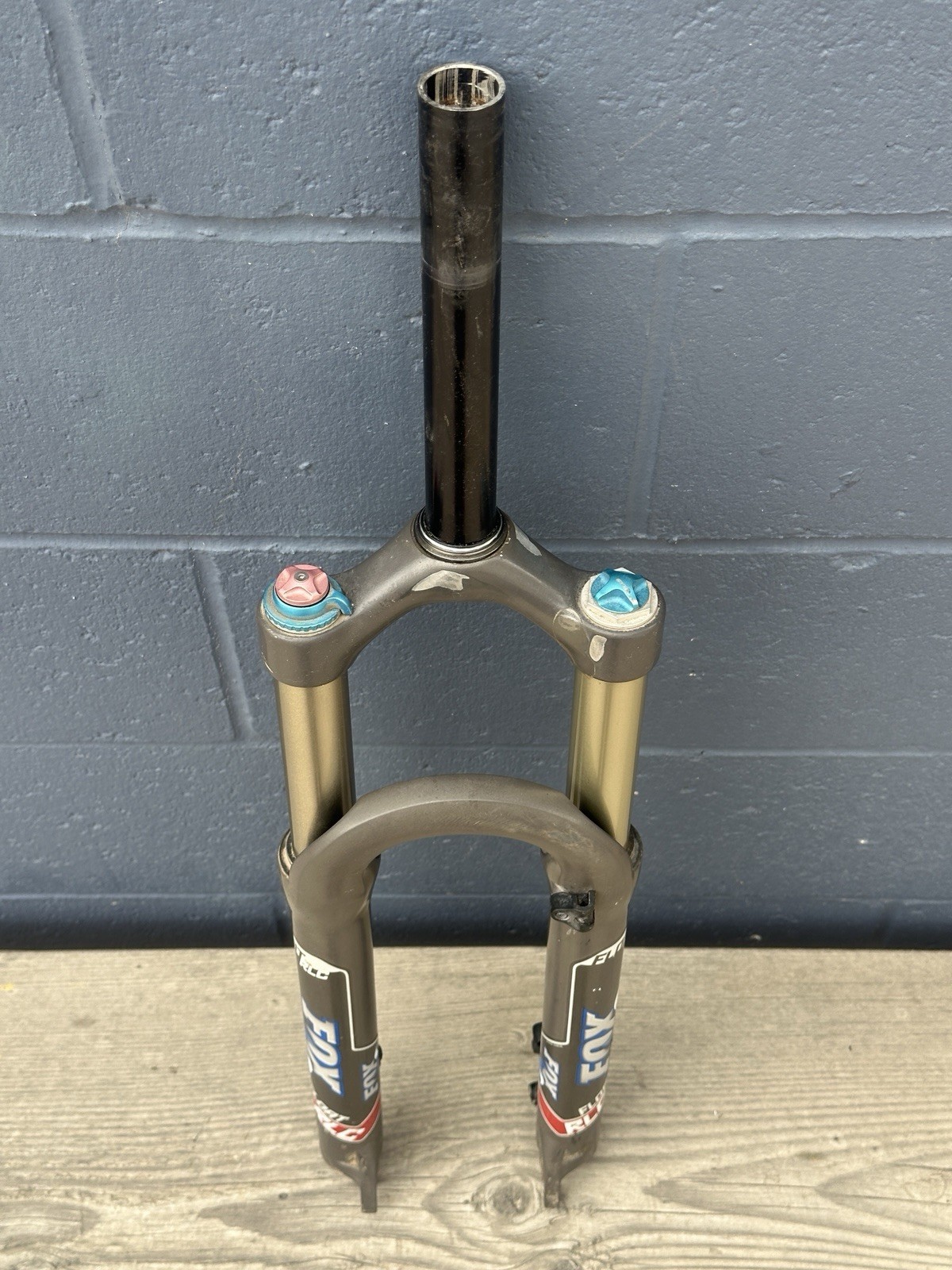 Fox Float RLC Fork 130mm 26in 100mm QR 1 1/8 Steerer Disc MTB Vintage