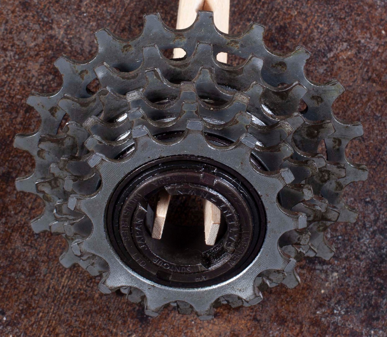 Vintage 80s Suntour New Winner 13 X 21 tooth freewheel Italian thread EX+