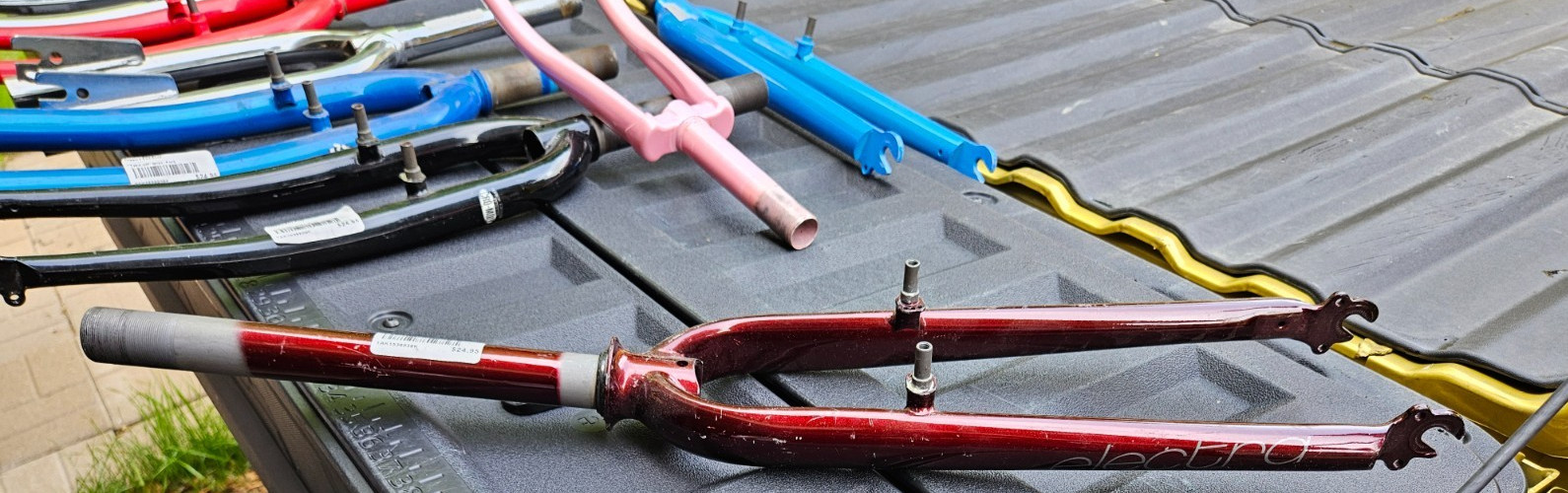 «Take Off» Misc. Bicycle Bike Fork Lot of 12 Assorted