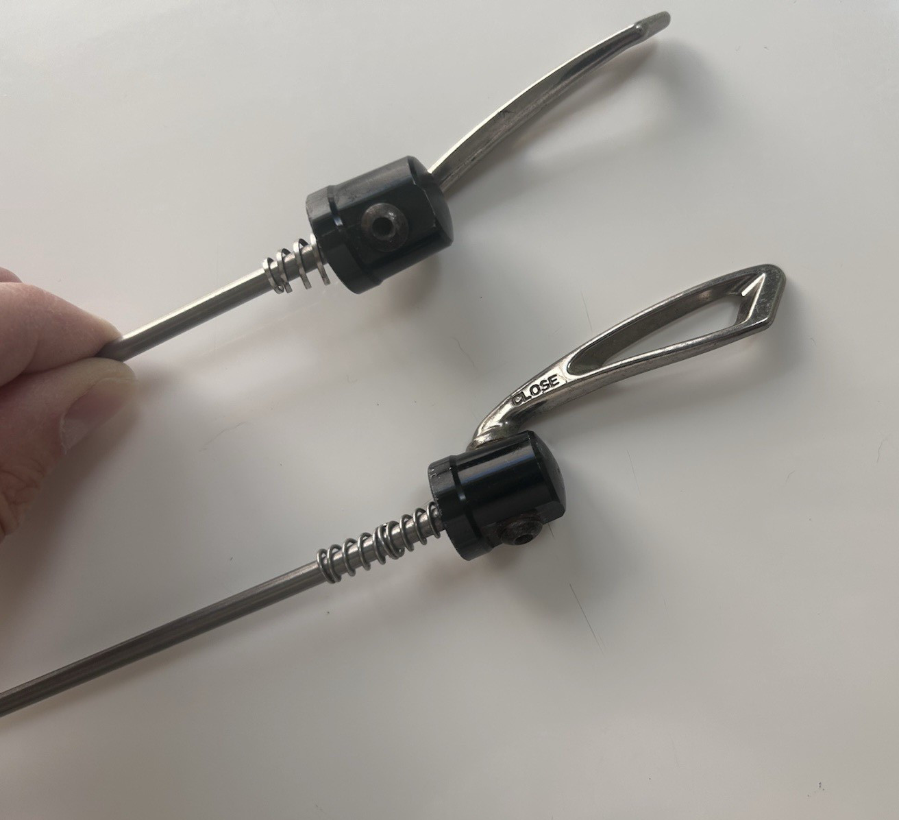 Specialized Titanium Ti Quick Release QR Skewers 2 Rear 135mm