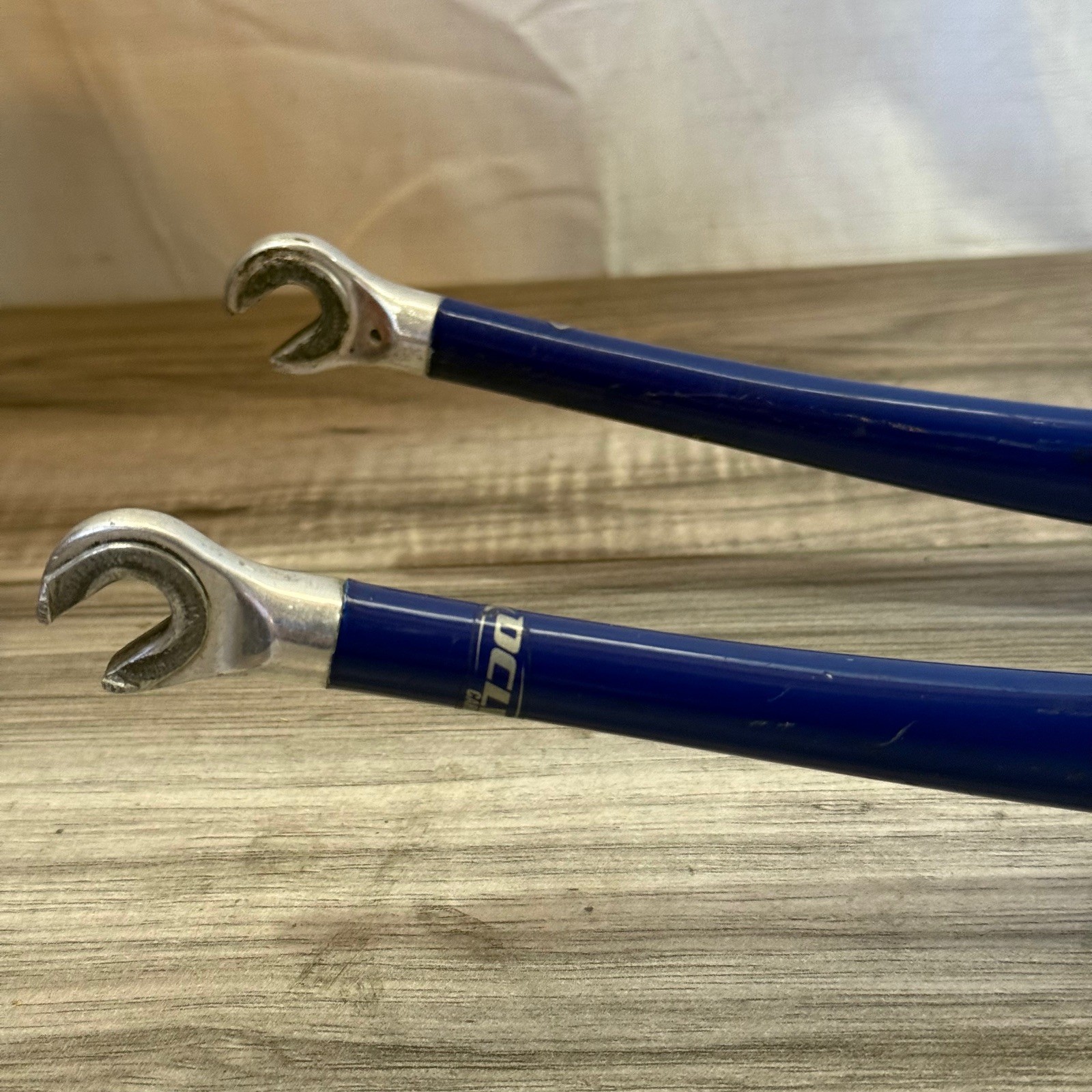 Trek Icon Carbon Road Fork 700C 1-inch Threaded 150mm Steerer Blue