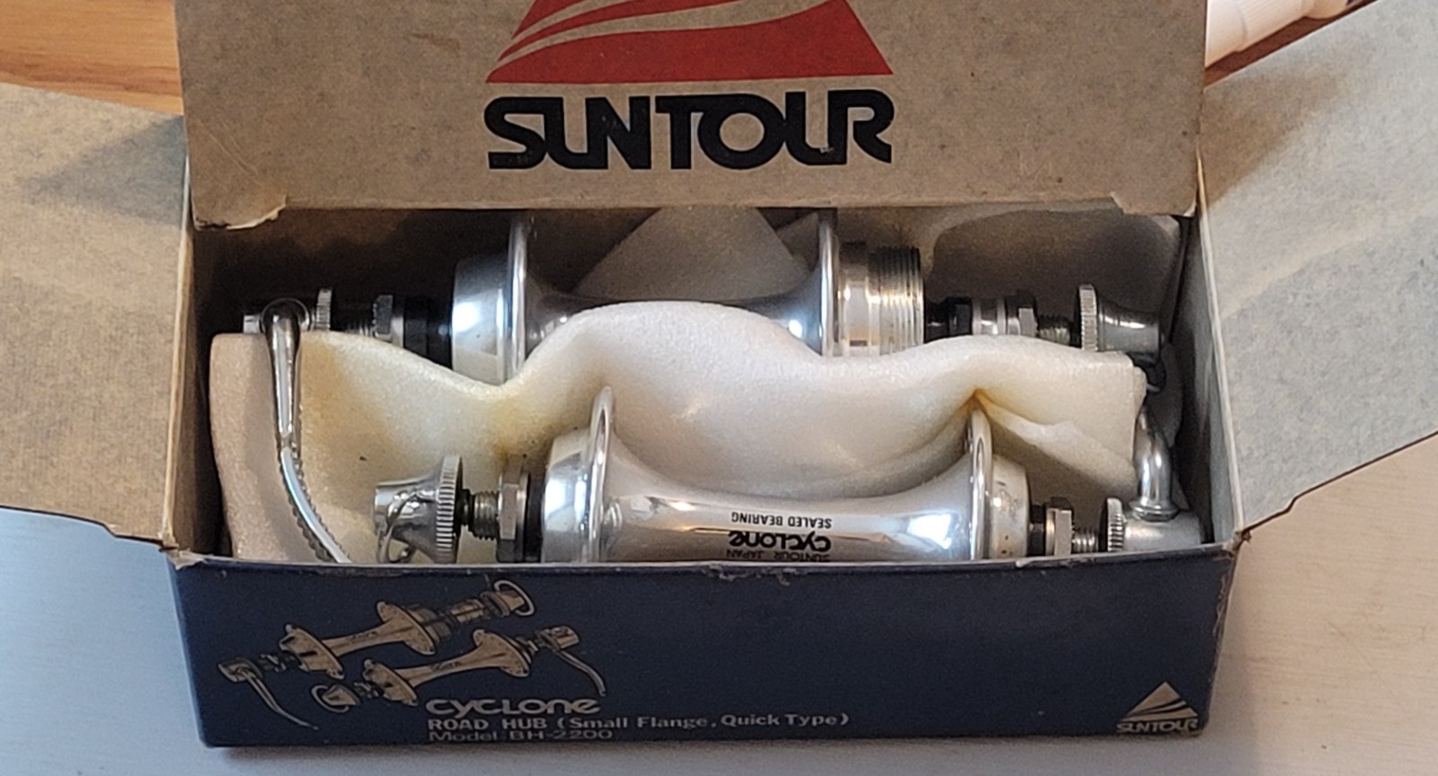 SUNTOUR CYCLONE Hub Set 28h 100-120mm English 1980s Vintage New Old Stock In Box
