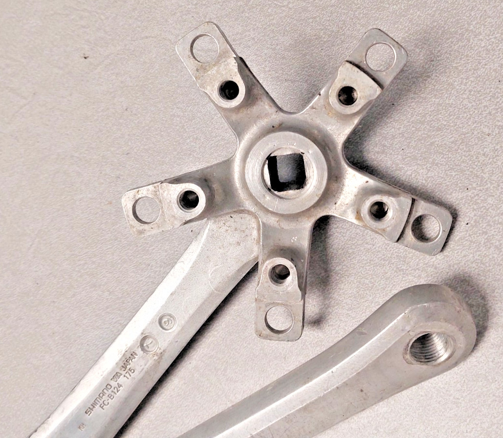 Shimano Triple Crankset FC-B124 BCD104/74 5-Bolt 175mm JIS Silver MTB Ships USA!