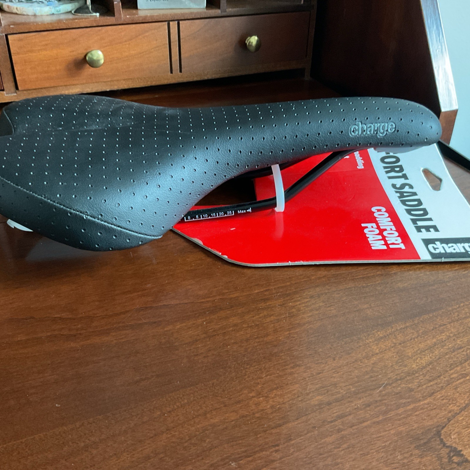 Charge Spoon Comfort Foam Bike Black Water Resistant Saddle Seat NEW