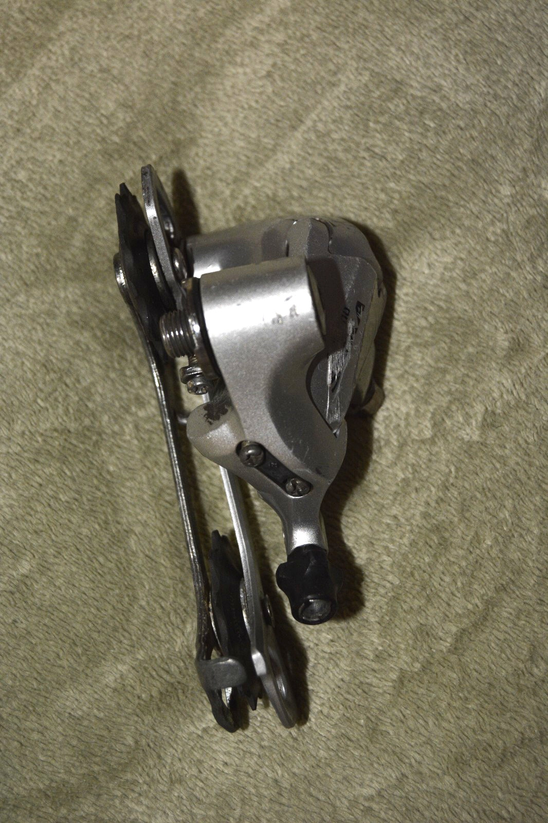 Shimano Sora RD-3400 Rear Derailleur 9-Speed Silver/Chrome Look