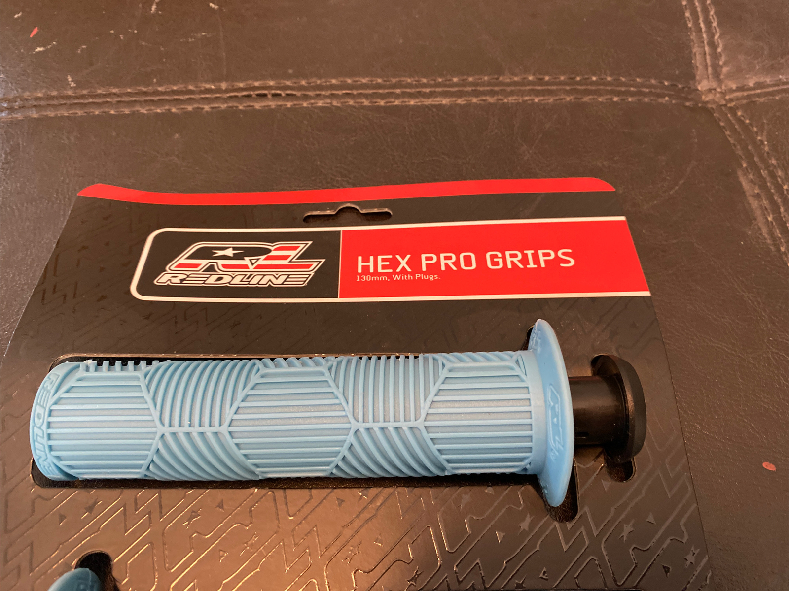 Redline Hex Pro 130mm BMX Grips with Plugs, Light Blue