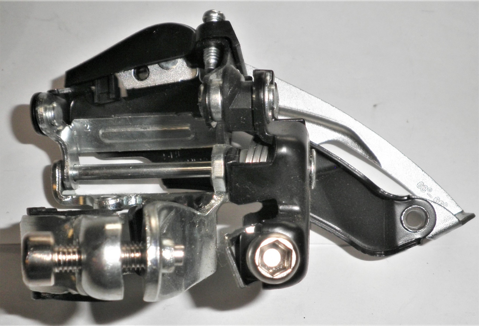 SHIMANO TOURNEY 31.8MM FD-TY510 FRONT DERAILLEUR BICYCLE BIKE PARTS 573