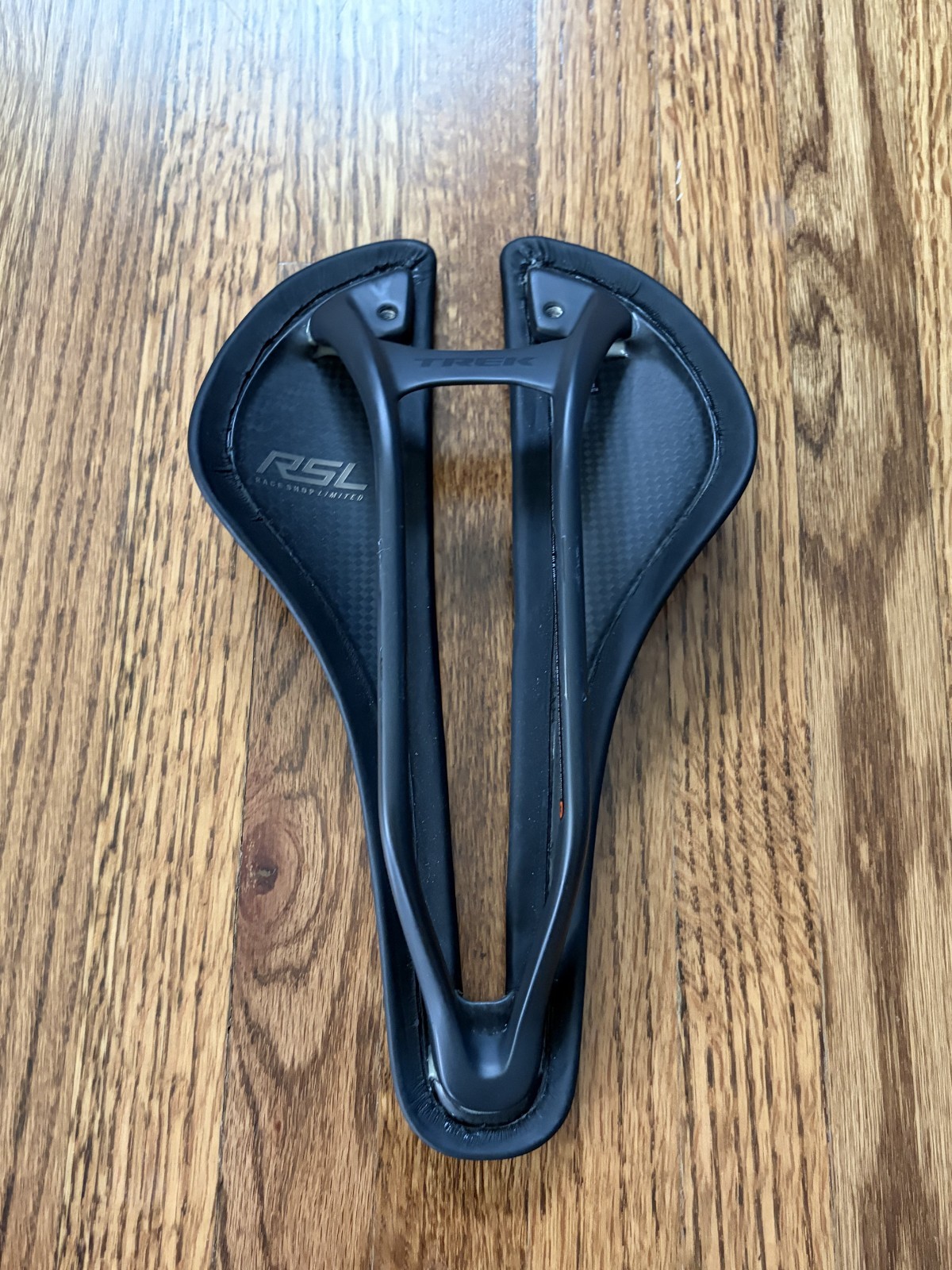 BONTRAGER AEOLUS RSL Saddle Black 145mm Carbon Rails Ultra-lightweight Comfort
