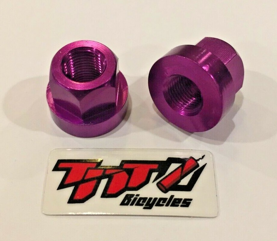 TNT BICYCLES – ALUMINUM AXLE NUTS – 3/8″ x 26tpi – SOLD AS PAIR (2pcs)