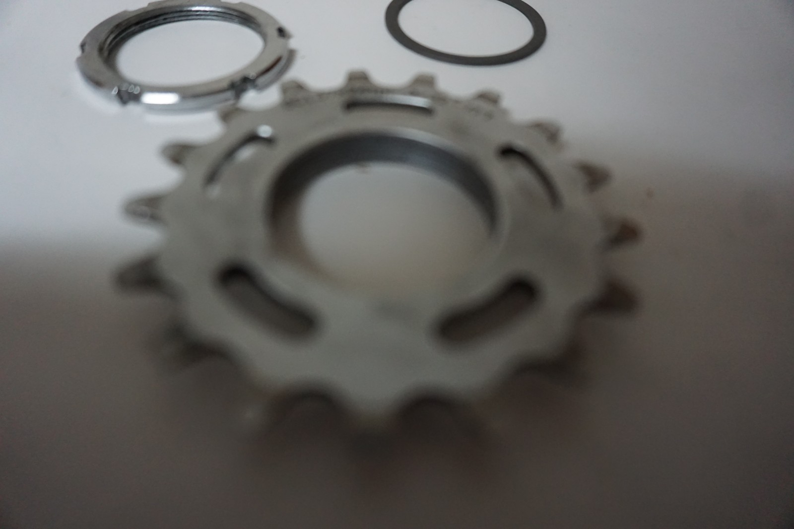 COG GEAR 17 TOOTH & THREADING BCI 37 X 24pi COMPATABLE 3/33 CHAIN