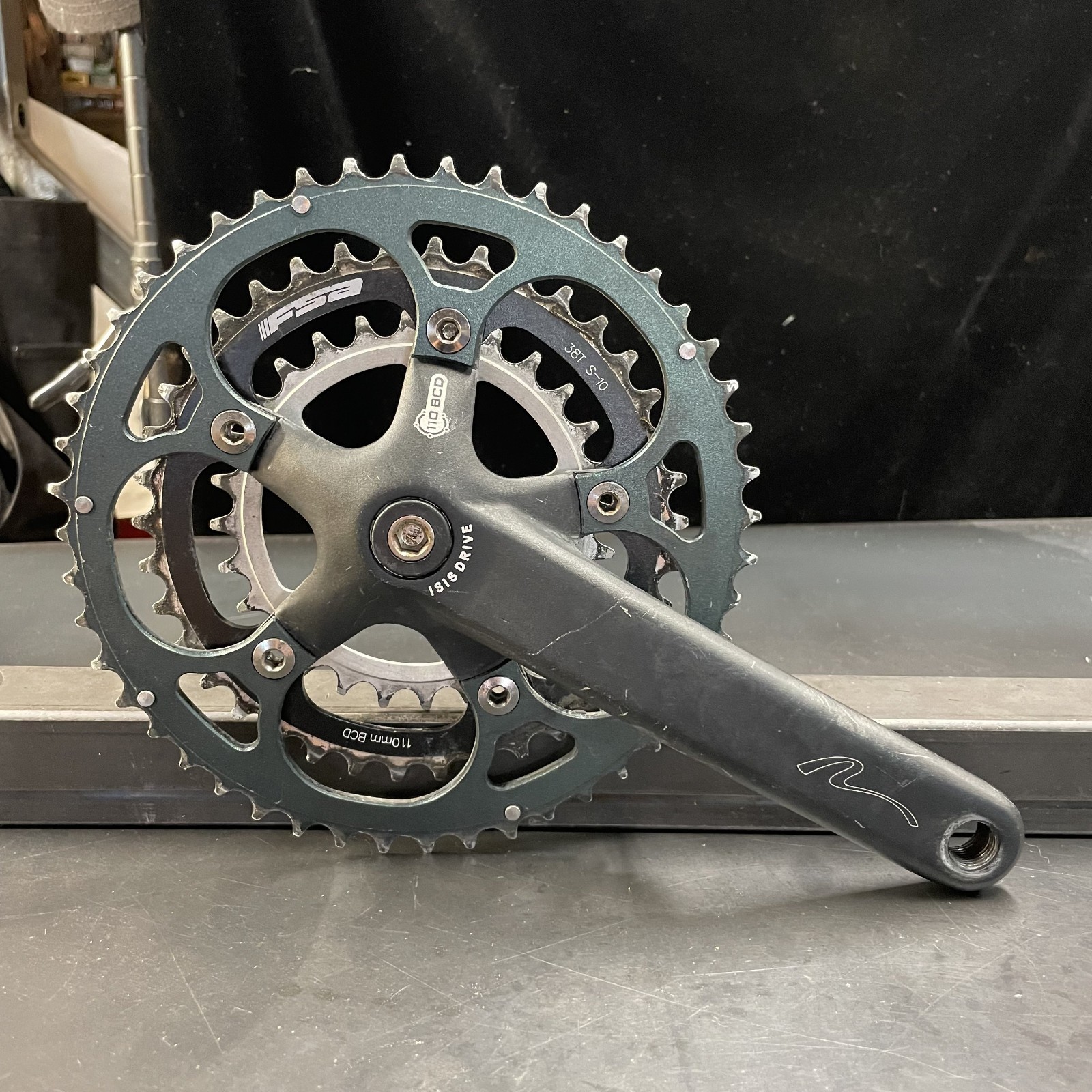 Black RPM Crankset – Triple – 175mm – ISIS – 48/38/28 – Used