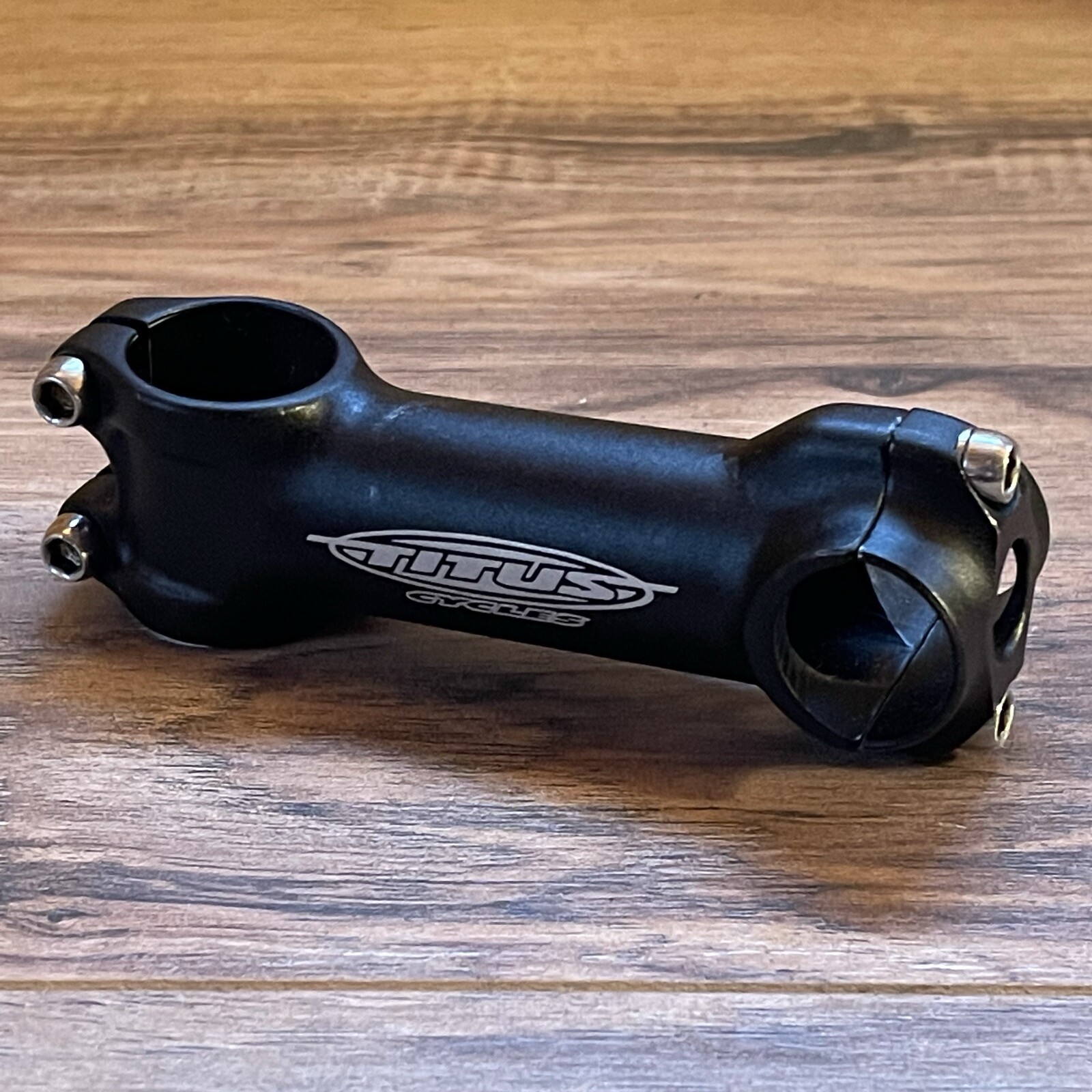 Titus Black Aluminum Mountain Bike Stem 100 1 1/8 Threadless 5 Degree 25.4